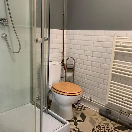Proche Gare Sncf - Fibre Optique - Wifi Pour Télétravail - Netflix Appartement Périgueux